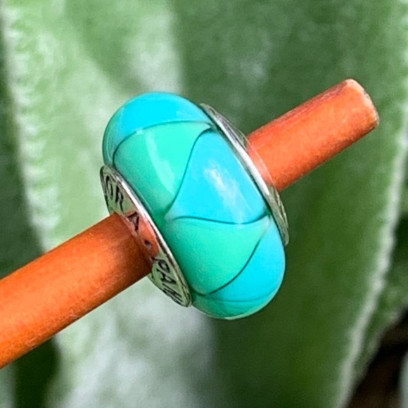 PANDORA Retired Captivating Green Murano Authentic Sterling Silver Charm 790636 - Picture 4 of 6